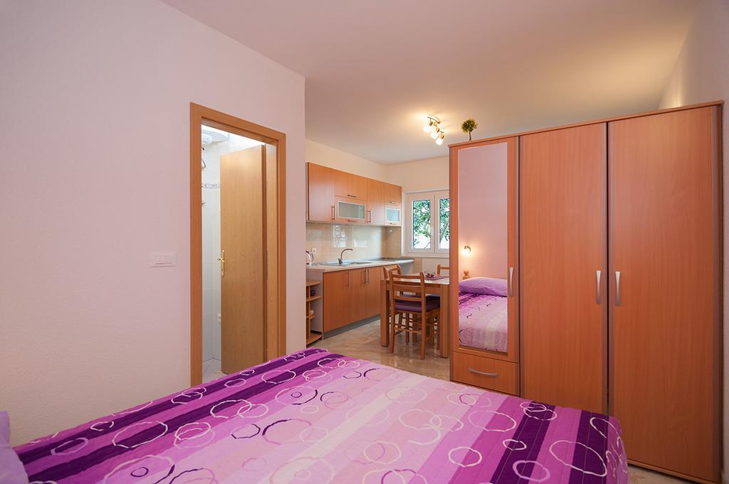 Apartments Крвавица Екстериор снимка