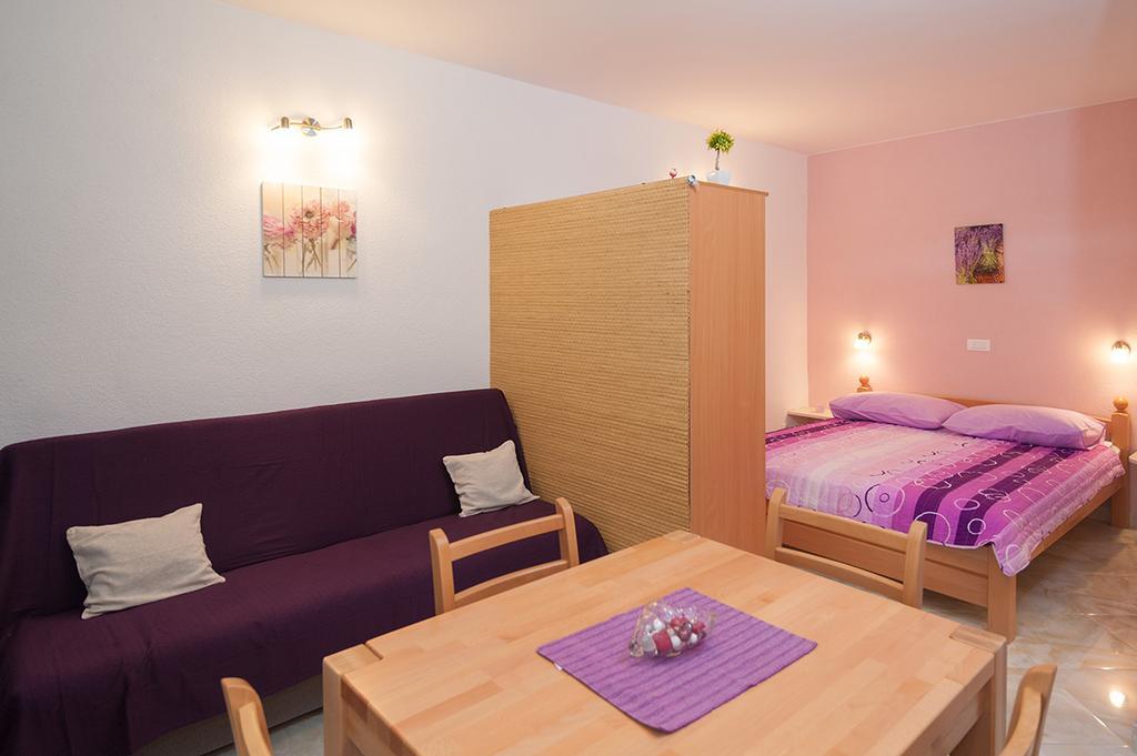 Apartments Крвавица Екстериор снимка