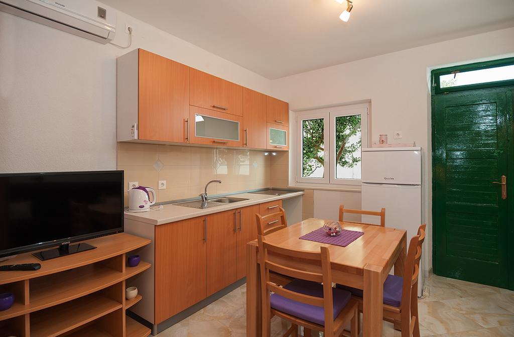 Apartments Крвавица Екстериор снимка
